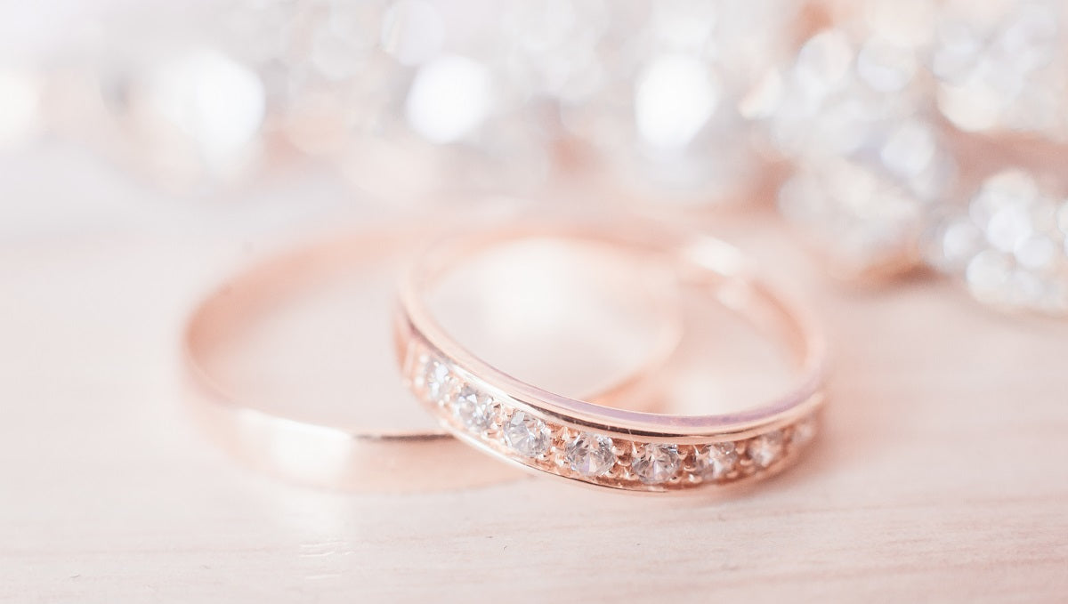 Your Complete Guide to Choosing an Eternity Ring for a Style Statement